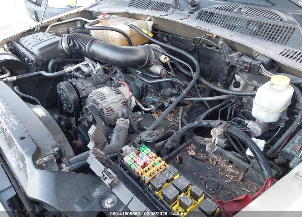 2004 JEEP LIBERTY SPORT VIN: 1J4GK48KX4W263034