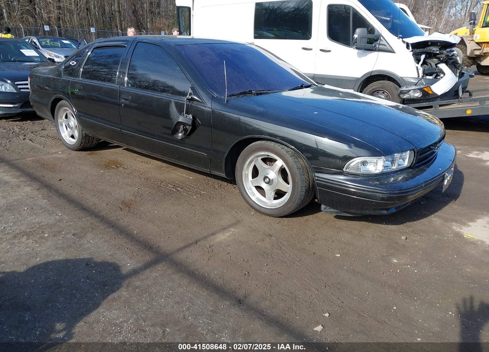 1995 CHEVROLET CAPRICE / IMPALA CLASSIC SS VIN: 1G1BL52P8SR164370