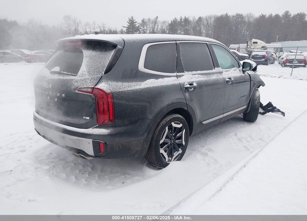 2024 KIA TELLURIDE S VIN: 5XYP6DGC0RG486157