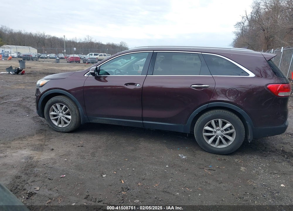2016 KIA SORENTO VIN: 5XYPG4A36GG075719