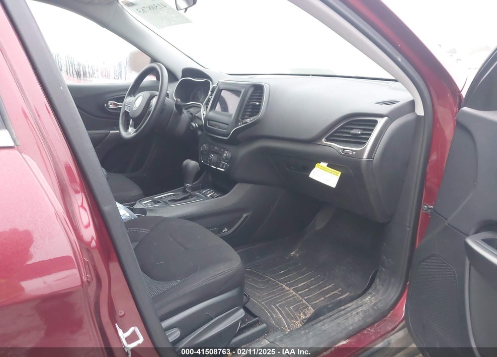 2019 JEEP CHEROKEE LATITUDE FWD VIN: 1C4PJLCB9KD171903