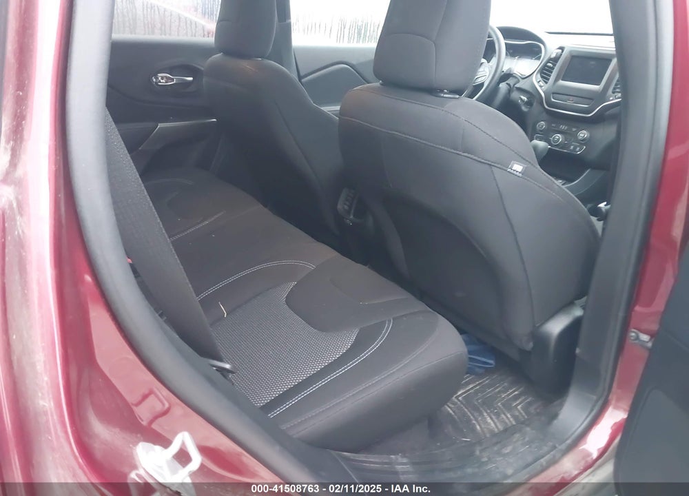 2019 JEEP CHEROKEE LATITUDE FWD VIN: 1C4PJLCB9KD171903