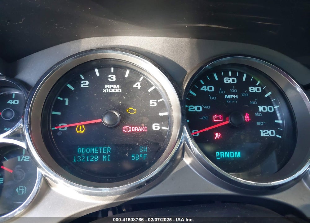 2011 CHEVROLET SILVERADO 1500 LT VIN: 1GCRKSE32BZ137598