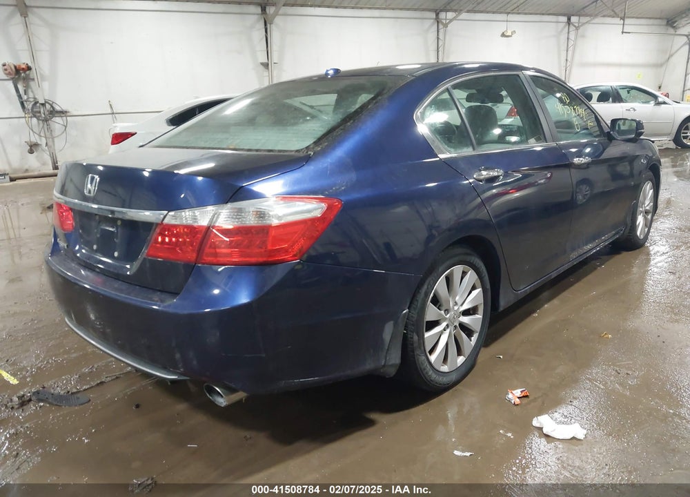 2013 HONDA ACCORD EX-L VIN: 1HGCR2F85DA025893