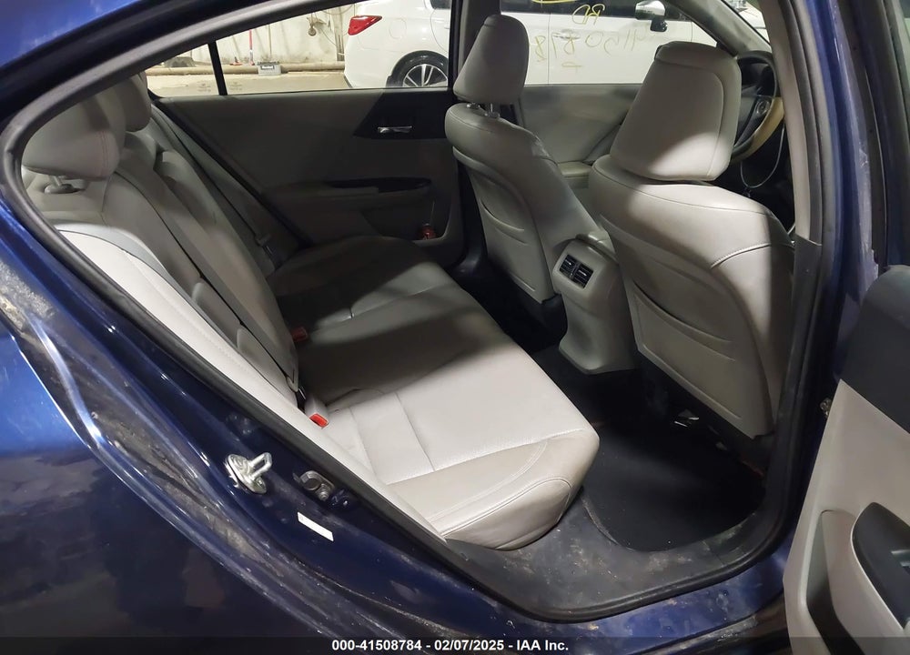 2013 HONDA ACCORD EX-L VIN: 1HGCR2F85DA025893