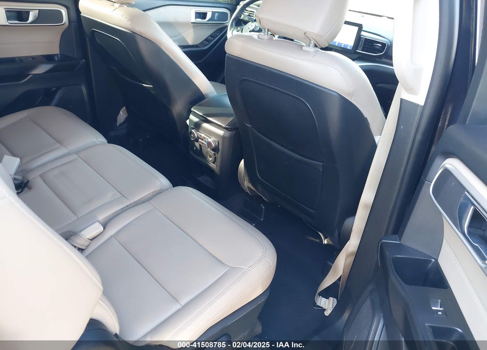 2020 FORD EXPLORER XLT VIN: 1FMSK8DH2LGB64830