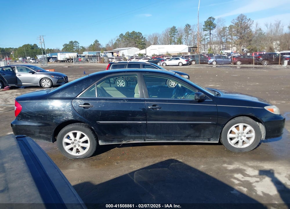 2002 TOYOTA CAMRY XLE VIN: 4T1BE30K02U066214