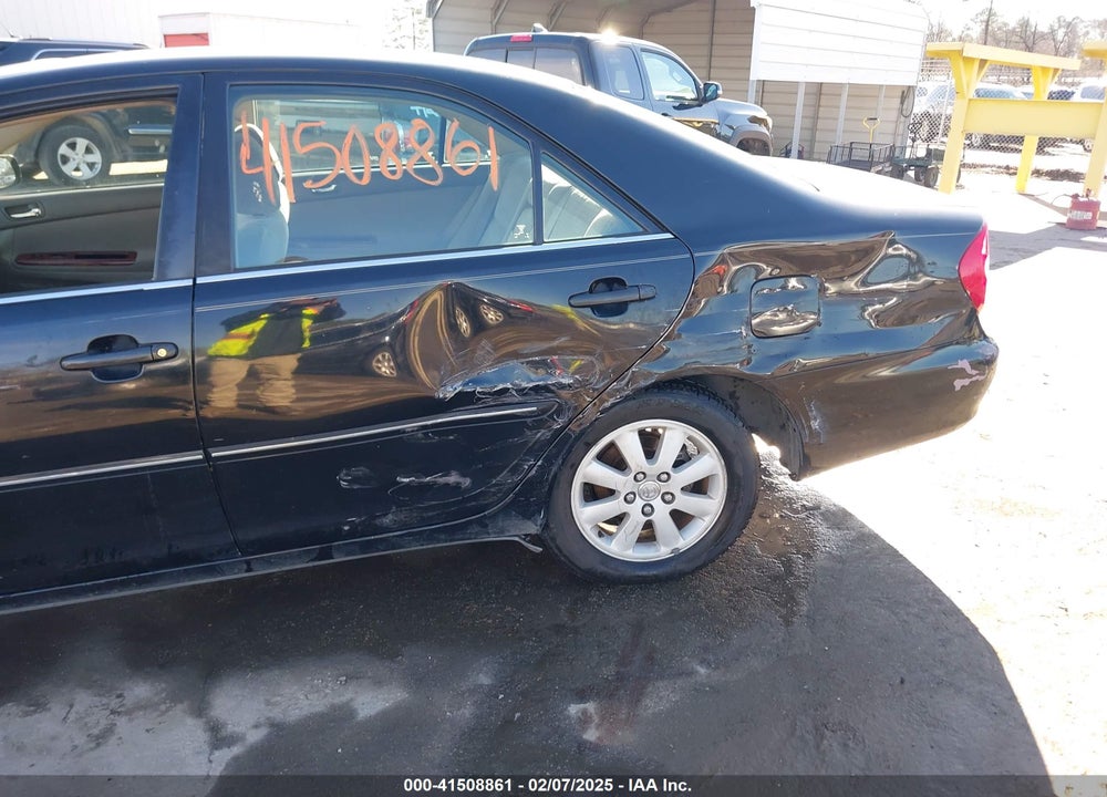 2002 TOYOTA CAMRY XLE VIN: 4T1BE30K02U066214