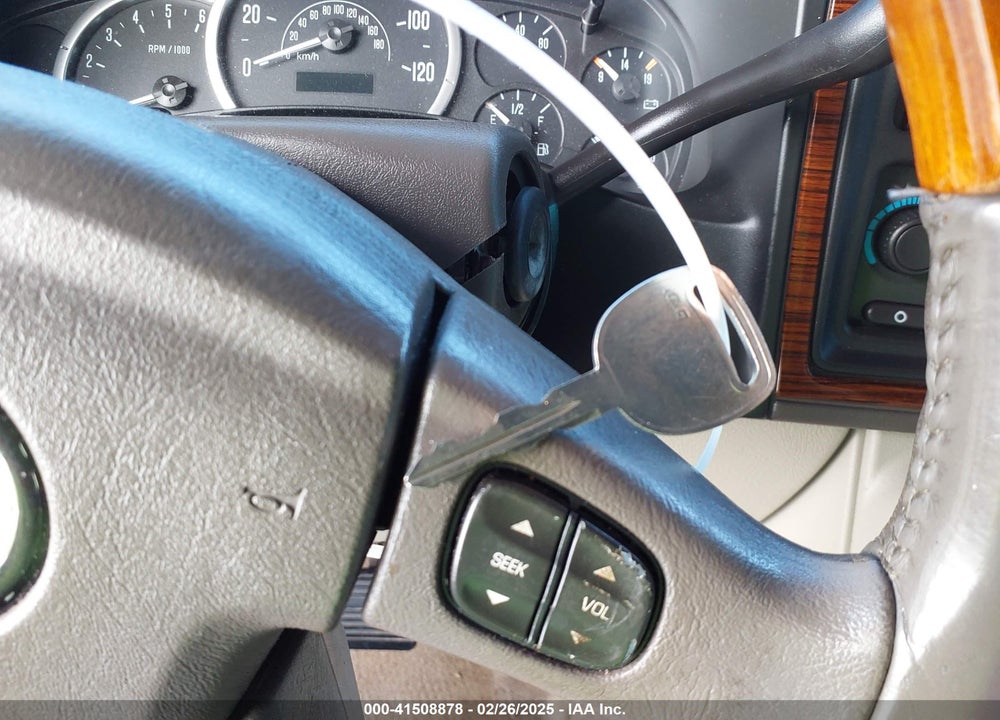 2004 CADILLAC ESCALADE STANDARD VIN: 1GYEC63T54R226911