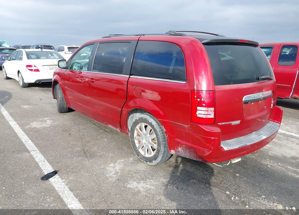 2008 CHRYSLER TOWN & COUNTRY TOURING VIN: 2A8HR54P18R127590