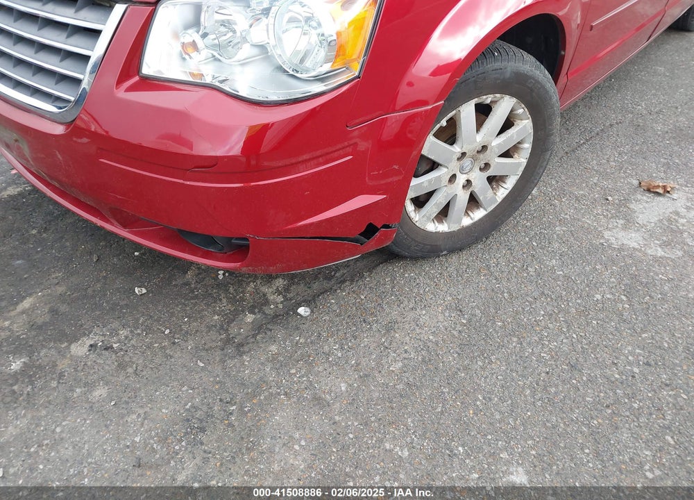 2008 CHRYSLER TOWN & COUNTRY TOURING VIN: 2A8HR54P18R127590