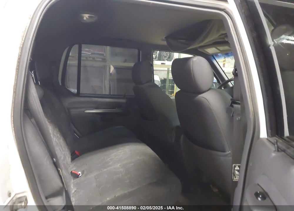 2002 FORD EXPLORER SPORT TRAC VIN: 1FMZU67E52UC57923