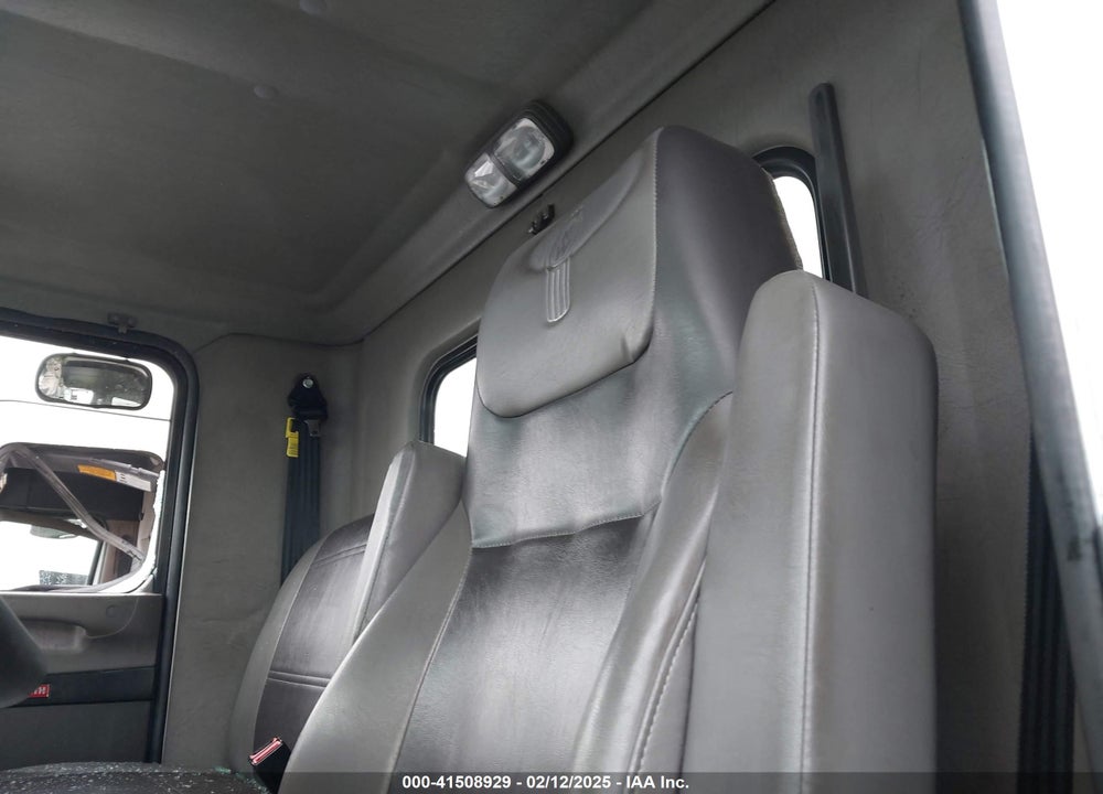 2023 KENWORTH T3 SERIES VIN: 2NKHHM6X2PM241920