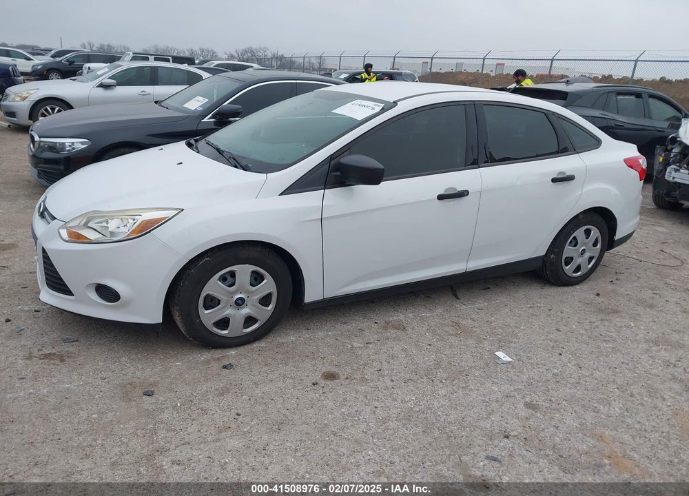 2014 FORD FOCUS VIN: 1FADP3E24EL419487