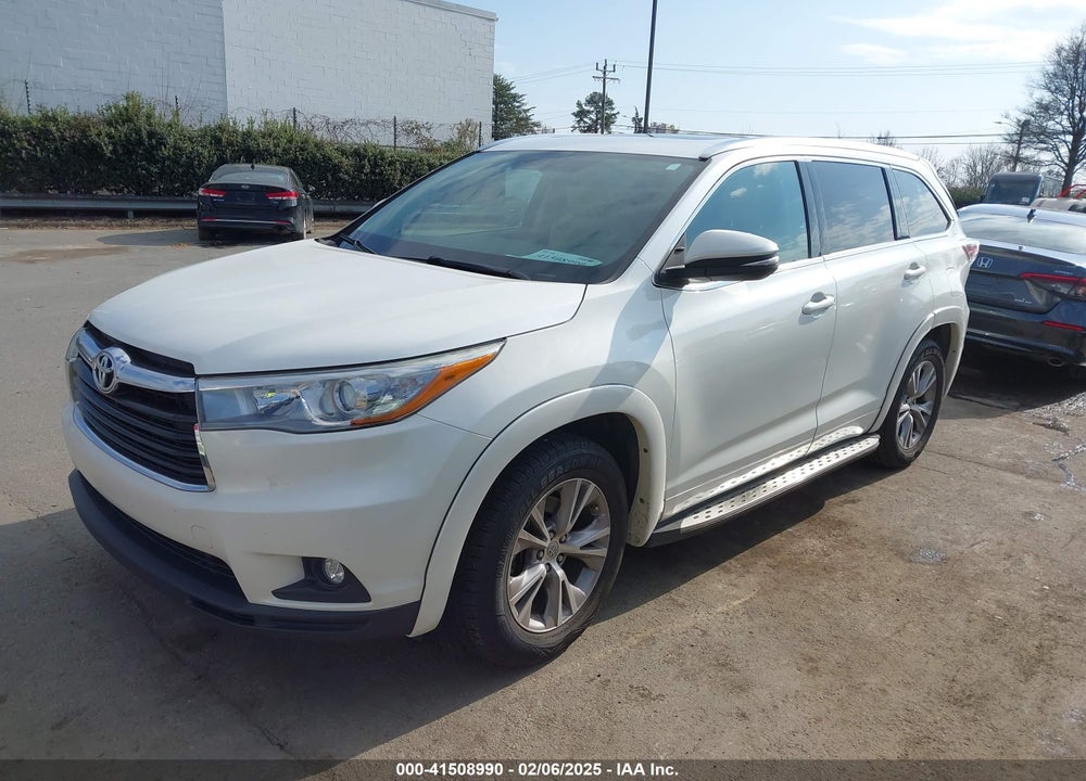 2015 TOYOTA HIGHLANDER XLE V6 VIN: 5TDKKRFH6FS096842