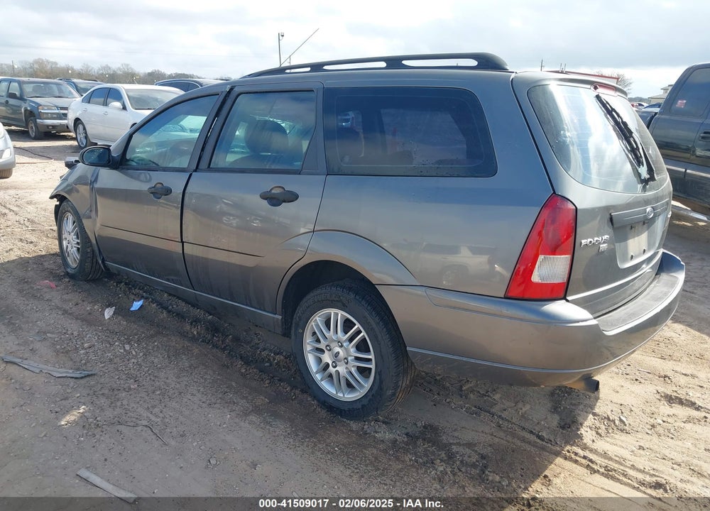 2005 FORD FOCUS ZXW VIN: 1FAFP36N45W111431