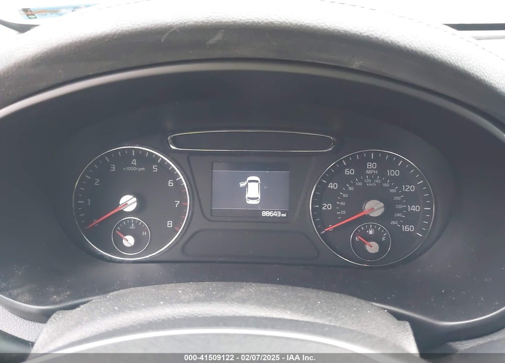 2019 KIA SORENTO 2.4L L VIN: 5XYPG4A31KG472571