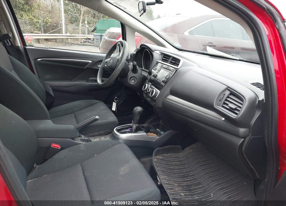 2019 HONDA FIT VIN: 3HGGK5H45KM706413