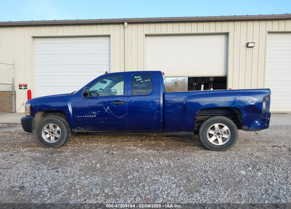 2013 CHEVROLET SILVERADO 1500 VIN: 1GCRCSE09DZ338310