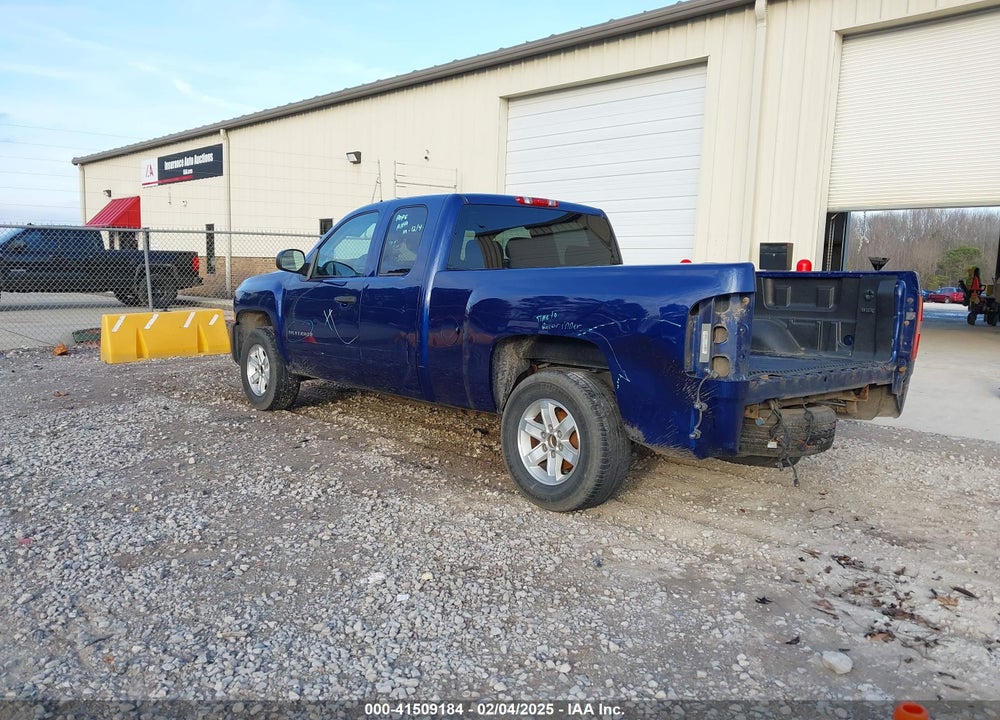 2013 CHEVROLET SILVERADO 1500 VIN: 1GCRCSE09DZ338310
