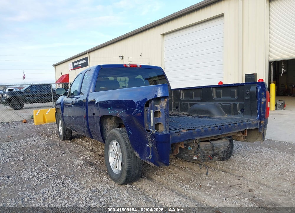 2013 CHEVROLET SILVERADO 1500 VIN: 1GCRCSE09DZ338310