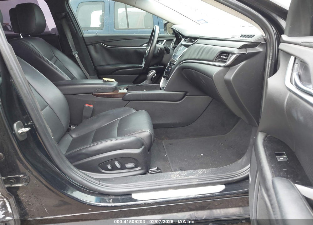 2014 CADILLAC XTS VIN: 2G61U5S38E9203831