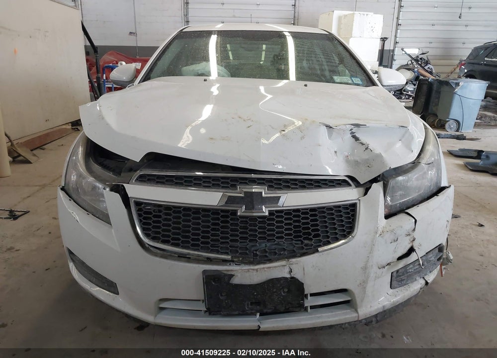 2014 CHEVROLET CRUZE VIN: 1G1PE5SB3E7296330