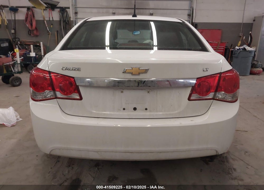 2014 CHEVROLET CRUZE VIN: 1G1PE5SB3E7296330
