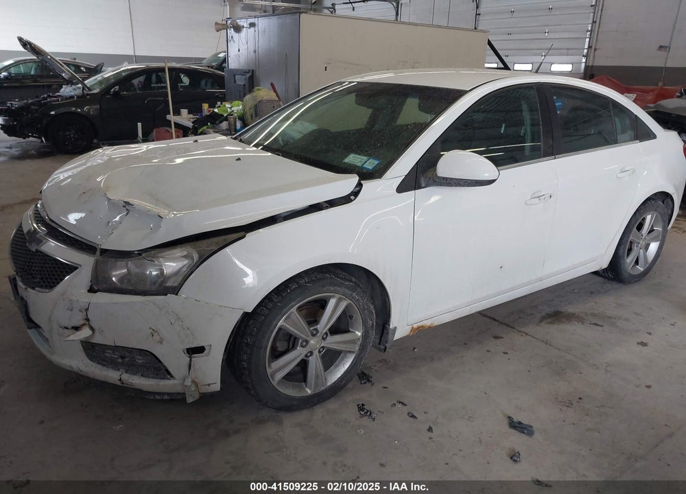 2014 CHEVROLET CRUZE VIN: 1G1PE5SB3E7296330