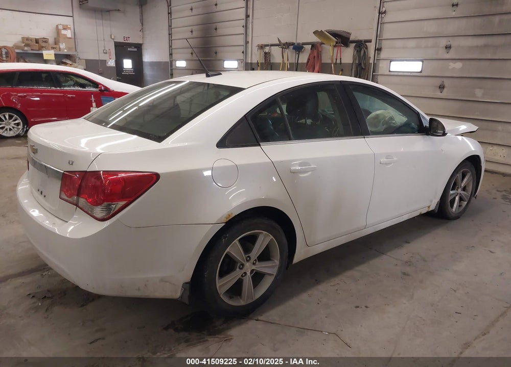 2014 CHEVROLET CRUZE VIN: 1G1PE5SB3E7296330
