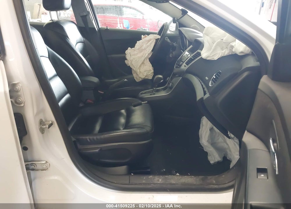 2014 CHEVROLET CRUZE VIN: 1G1PE5SB3E7296330