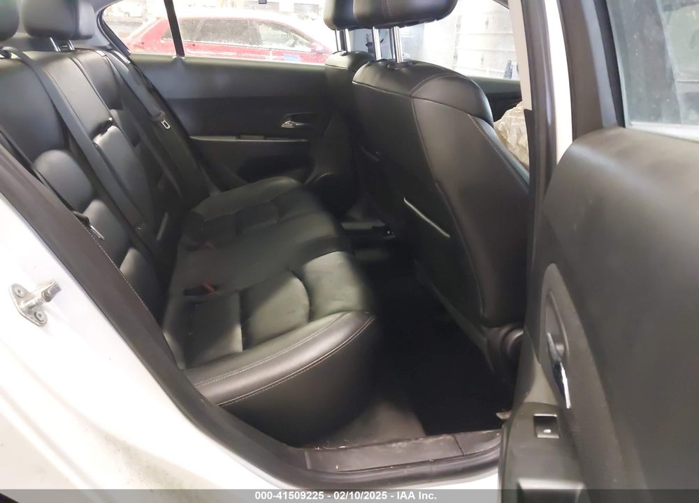 2014 CHEVROLET CRUZE VIN: 1G1PE5SB3E7296330
