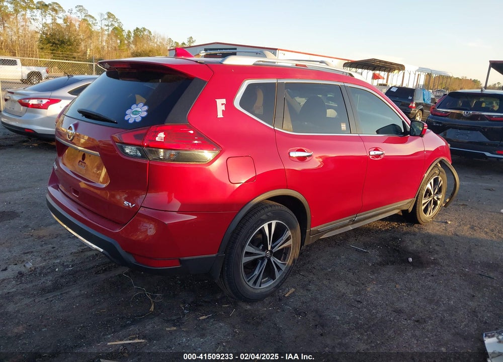 2017 NISSAN ROGUE SL VIN: JN8AT2MT2HW391869