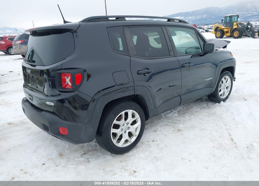 2018 JEEP RENEGADE LATITUDE FWD VIN: ZACCJABBXJPH35059