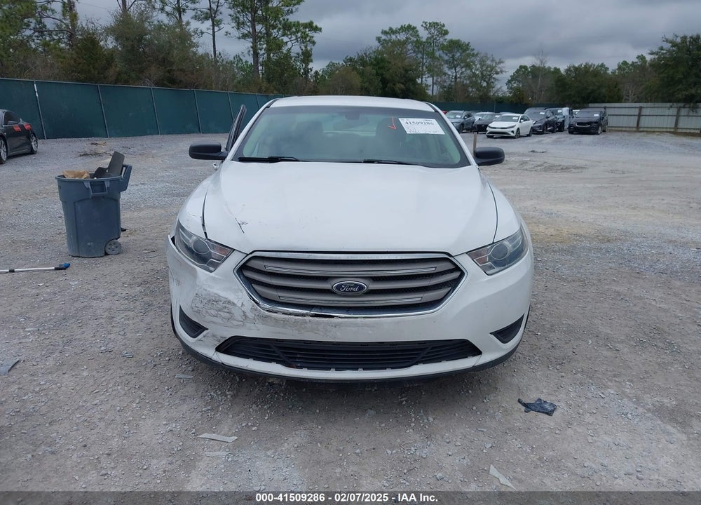 2016 FORD TAURUS VIN: 1FAHP2D82GG147941