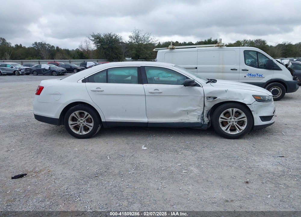 2016 FORD TAURUS VIN: 1FAHP2D82GG147941