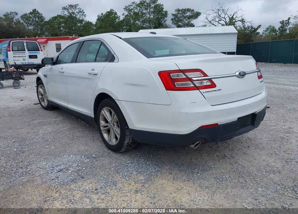 2016 FORD TAURUS VIN: 1FAHP2D82GG147941