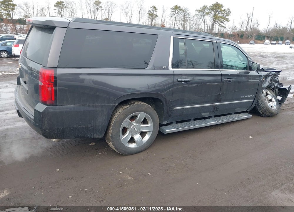 2017 CHEVROLET SUBURBAN LT VIN: 1GNSKHKC6HR398368