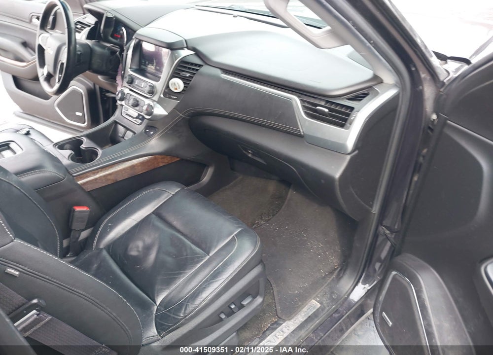 2017 CHEVROLET SUBURBAN LT VIN: 1GNSKHKC6HR398368