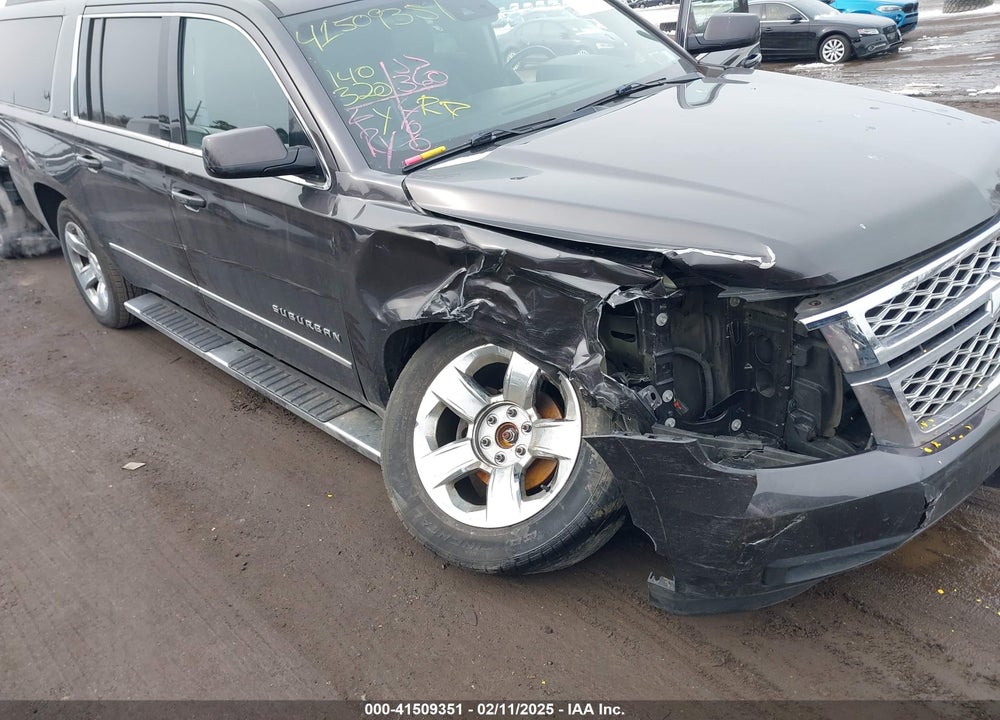 2017 CHEVROLET SUBURBAN LT VIN: 1GNSKHKC6HR398368