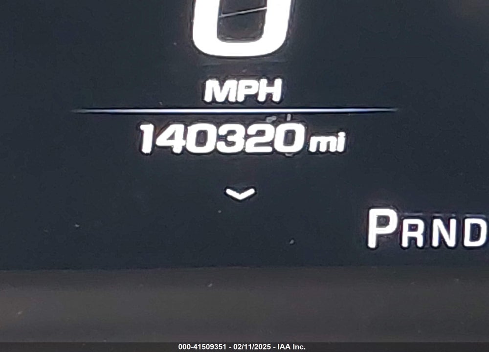 2017 CHEVROLET SUBURBAN LT VIN: 1GNSKHKC6HR398368