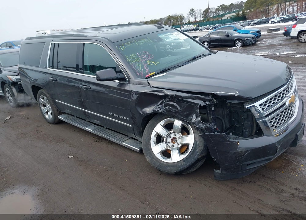 2017 CHEVROLET SUBURBAN LT VIN: 1GNSKHKC6HR398368
