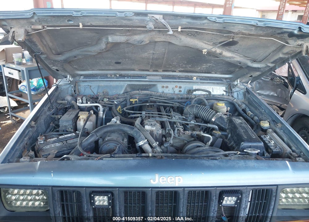 1998 JEEP CHEROKEE VIN: 1J4FJ68S4WL122443