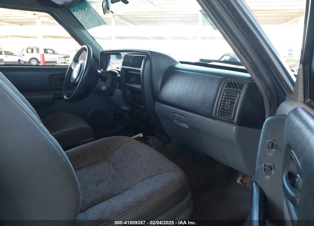 1998 JEEP CHEROKEE VIN: 1J4FJ68S4WL122443