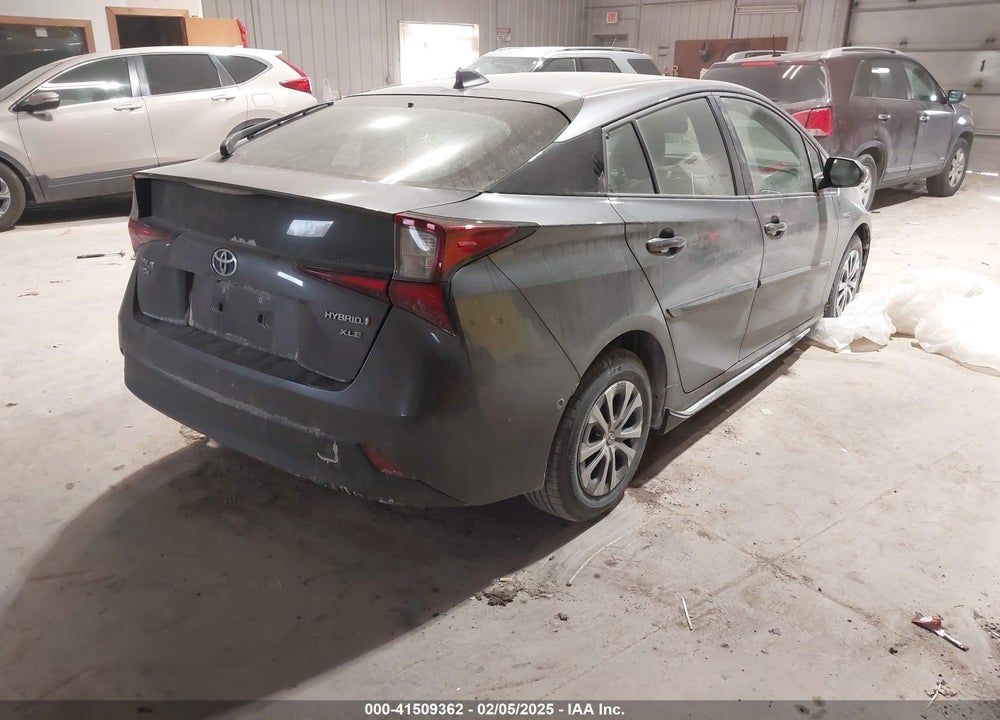 2022 TOYOTA PRIUS VIN: JTDL9MFUXN3039673