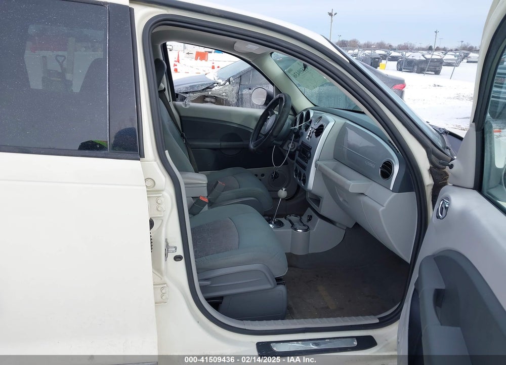 2008 CHRYSLER PT CRUISER LX VIN: 3A8FY48B18T243467