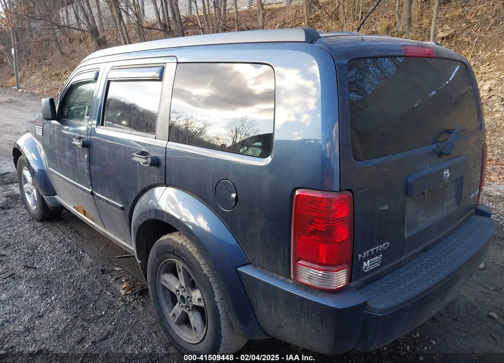 2008 DODGE NITRO SXT VIN: 1D8GU28K18W197372
