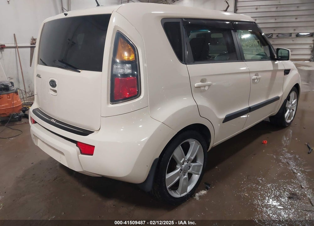 2011 KIA SOUL VIN: KNDJT2A21B7730422