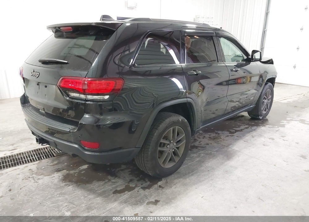 2016 JEEP GRAND CHEROKEE VIN: 1C4RJFAG8GC476475