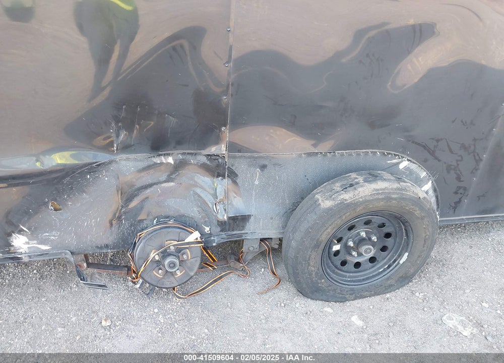 2024 TITANIUM CARGO TRAILER VIN: 7PLBE1428RM007258